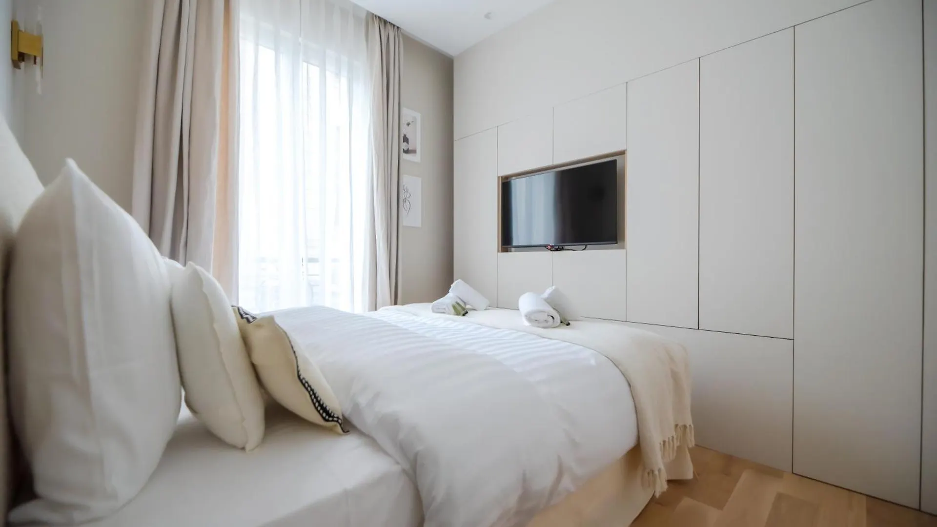 Luxury Flat - Opera & Upper Marais Apartment *