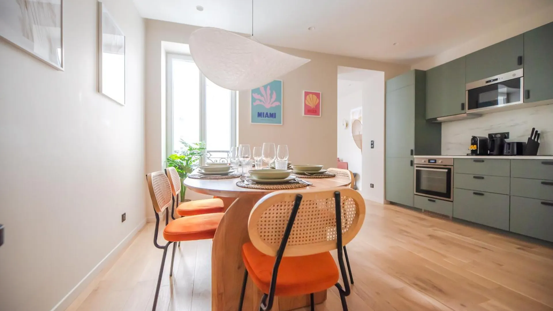 Luxury Flat - Opera & Upper Marais Apartment