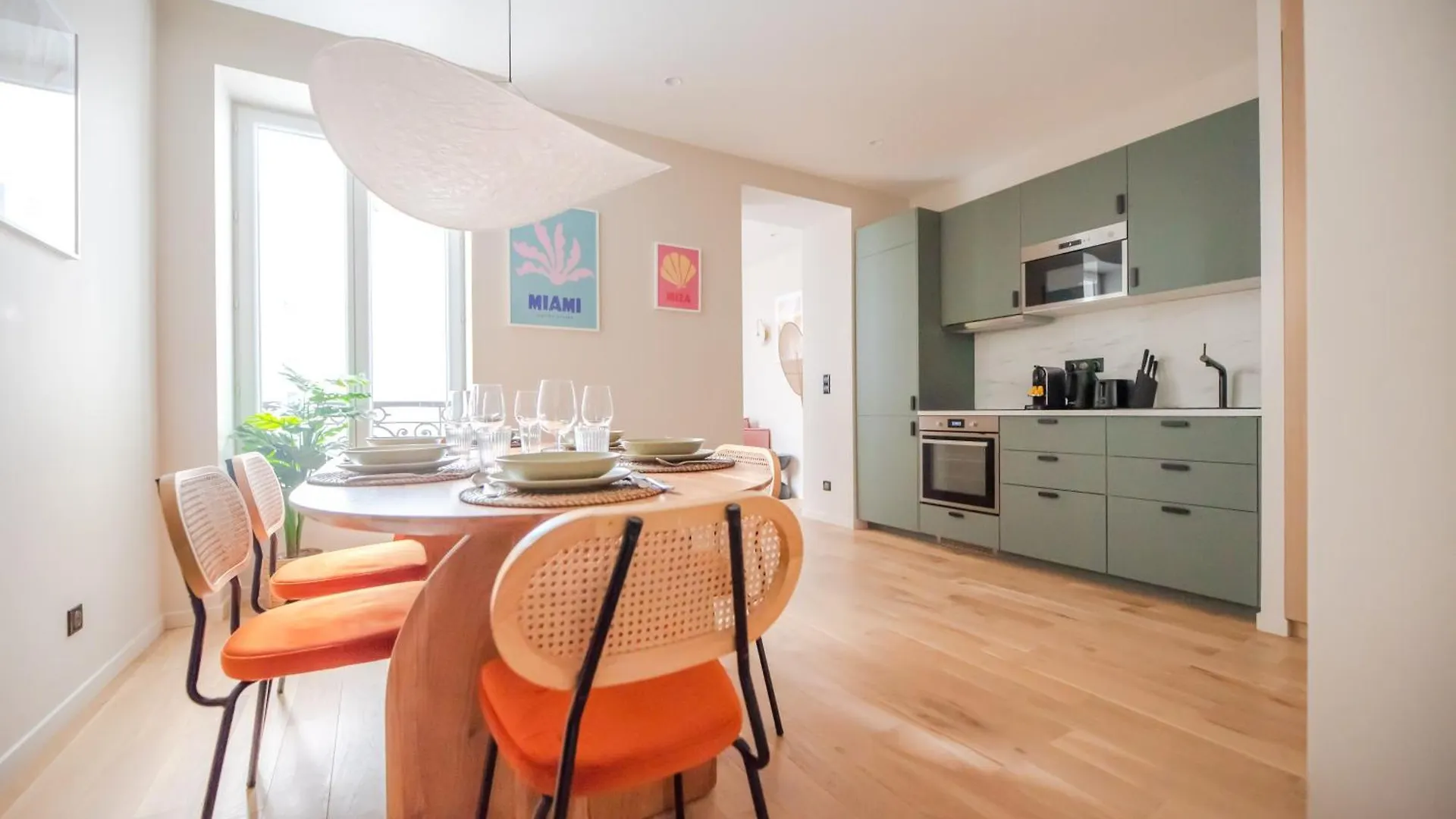 Luxury Flat - Opera & Upper Marais Apartment