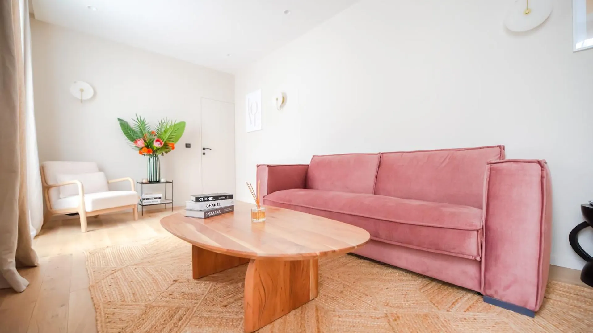 Luxury Flat - Opera & Upper Marais Apartment Paris